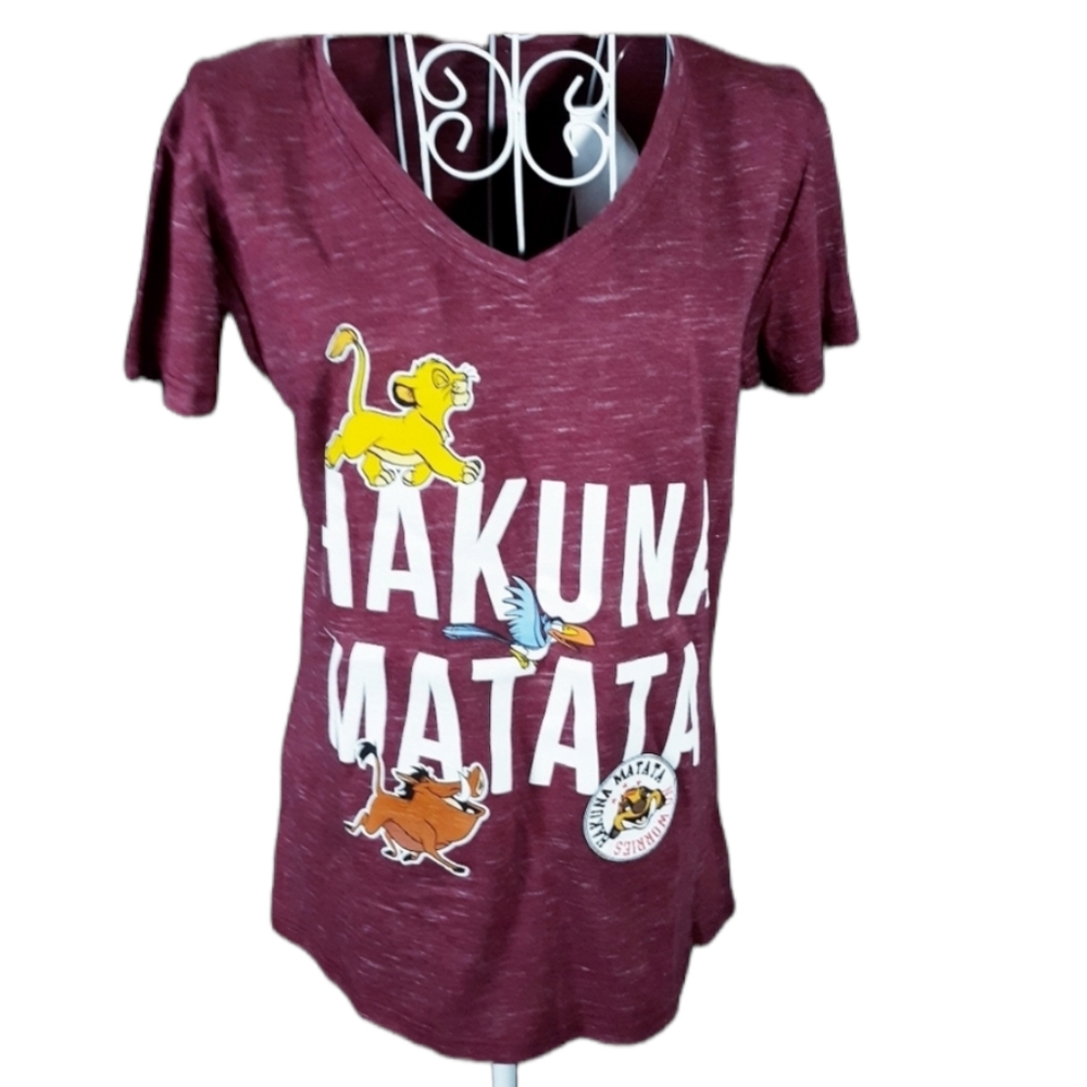 Disney Lion King Hakuna Matata V-Neck Graphic Tee NWT Women's SZ M